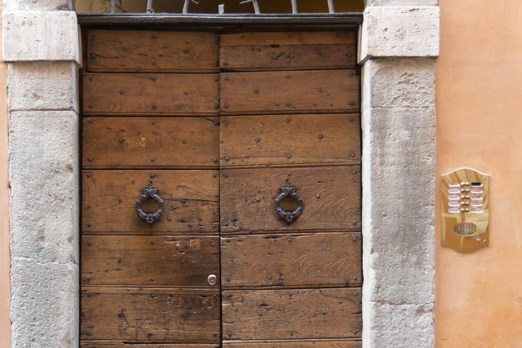 Rome As You Feel - Vicolo Delle Grotte חדר תמונה